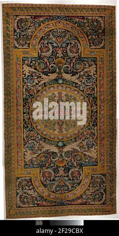 Savonnerietapijt met medaillon.Savonnerie carpet with medallion. Midfield: On a black fond stands in the middle a round medallion of white with four times a shielded half-circular shield of blue with a hose of yellow (jacket?), Interrupted by crosswise arranged arrows and helmet; in the heart of a green laurel wreath and blade of terra; Rim of terra red with double pendulum tape from yellow with acanthus leaf of white and blue. The remaining field is once again divided by a yellow-tied list of beige-brown, which is shifted to the short sides half circular, which is filled with roserode acanthu Stock Photo