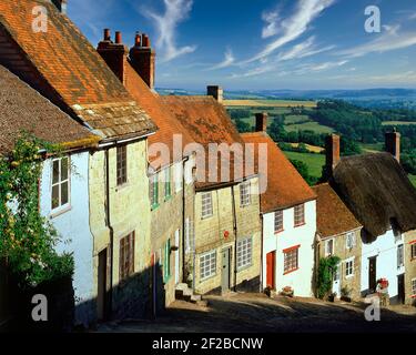 GB - DORSET: Gold Hill at Shaftesbury Stock Photo