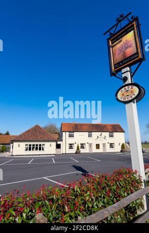 The Cherry Tree, Pie & Pint Inns, pub restaurant on Stambridge Road, Stambridge, Rochford, Essex, UK. Countryside location. Country pub Stock Photo