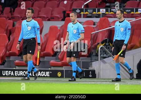 AMSTERDAM NETHERLANDS MARCH 11 Assistant referee Ciro Carbone