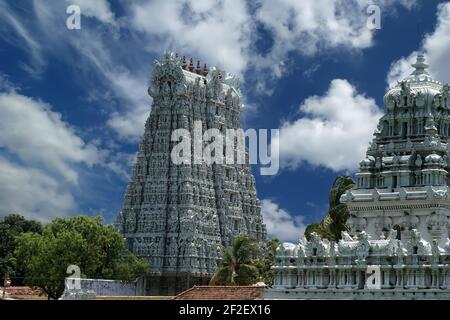 Suchindram temple dedicated to the gods Shiva, Vishnu and Brahma, protected by UNESCO. Kanniyakumari, Tamil Nadu, South India Stock Photo