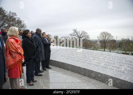 President of the Democratic Republic of the Congo Felix Tshisekedi Visits Arlington National Cemetery (47564925881). Stock Photo