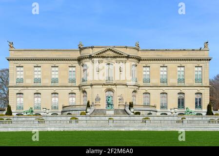 The Elms is a Gilded Age mansion in Bellevue Avenue Historic District in Newport , Rhode Island RI, USA. Stock Photo