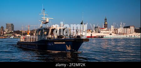For example 'Norderelbe' in the port of Hamburg Stock Photo