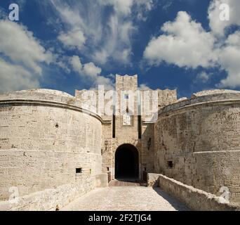 Medieval city walls in Rhodes town, Greece Stock Photo