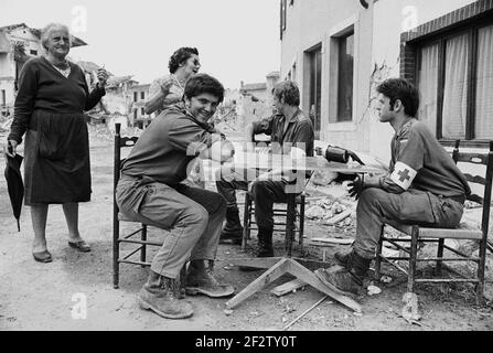 Friuli (Northern Italy), two months after the earthquake of May 1976; German soldiers arrived to help Stock Photo