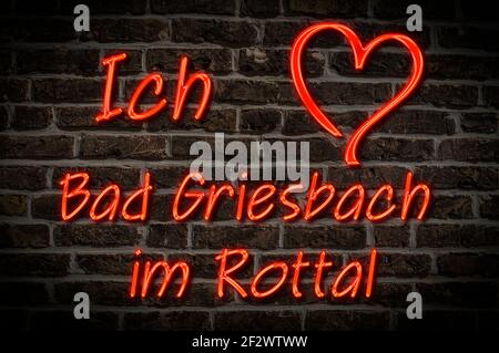 Leuchtreklame, Ich liebe Bad Griesbach im Rottal, Bayern, Deutschland, Europa | Illuminated advertising, I love Bad Griesbach im Rottal, Bavaria, Germ Stock Photo