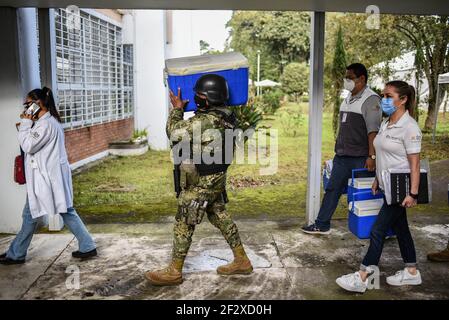 Xalapa, Mexico. March 13, 2021: Thousands of older adults received the COVID-19 vaccine in the city of Xalapa. From early on they made lines and for their application they were sanitized and did body activation exercises. Credit: Hector Adolfo Quintanar Perez/ZUMA Wire/Alamy Live News