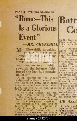 'Rome-This is a Glorious Event' headline quoting Winston Churchill following liberation of Rome, Evening Standard newspaper (replica) on 6th June 1944 Stock Photo