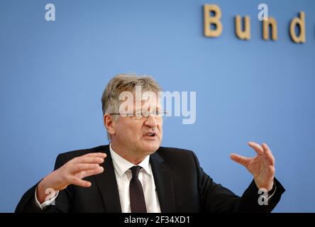 Berlin, Germany. 15th Mar, 2021. Jörg Meuthen, MEP, AfD national spokesman, gives a press conference after the state elections in Baden-Württemberg and Rhineland-Palatinate. Credit: Kay Nietfeld/dpa/Alamy Live News Stock Photo