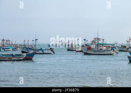 El chaco paracas peru hi res stock photography and images Alamy