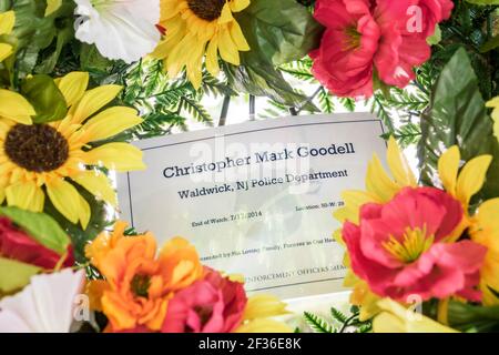 Washington DC,National Law Enforcement Officers Memorial,wreath flowers Waldwick,New Jersey Police Department, Stock Photo