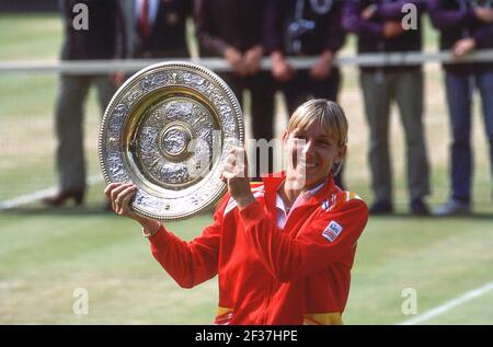 Martina Navratilova holding Wimbledon Championships trophy (1982), Wimbledon, Borough of Merton, Greater London, England, United Kingdom Stock Photo