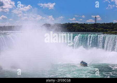 geography / travel, Canada, Niagara Falls, Horseshoe Falls, maid of the muck Cruises, Additional-Rights-Clearance-Info-Not-Available Stock Photo