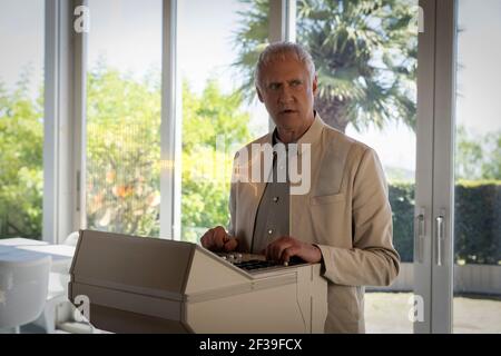 BRENT SPINER in STAR TREK: PICARD (2020), directed by JONATHAN FRAKES, AKIVA GOLDSMAN and DOUGLAS AARNIOKOSKI. Credit: CBS TELEVISION / Album Stock Photo