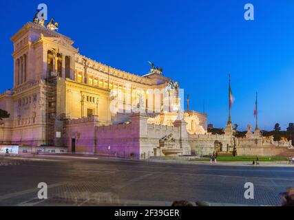 geography / travel, Italy, Lazio, Rome, Vittoriano evening at, plaza Venezia, Additional-Rights-Clearance-Info-Not-Available Stock Photo