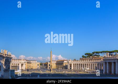 geography / travel, Italy, Lazio, Rome, St. Peter's Square, plaza San Pietro, colonnades, obelisk, via, Additional-Rights-Clearance-Info-Not-Available Stock Photo