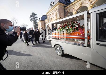 Funeral of Zlatko Saracevic at the Mirogoj Cemetery in Zagreb. Zlatko Saracević is a famous Croatian handball player who won a gold medal with the Yug Stock Photo