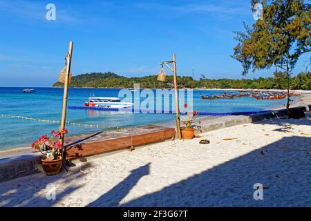 Bundhaya (Pattaya) Beach, Koh Lipe, Satun Stock Photo