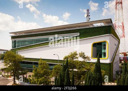DiGi Technology Operation Centre, Subang High Tech Park, Kuala Lumpur in Malaysia. The building's eco design features include an exterior planted wall Stock Photo