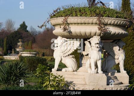 The Griffin or Lion Tazza, also called the Lion Vase, 1863, in the Avenue Gardens, Regent's Park, London, NW1, England |  | Designer: William Andrews Stock Photo