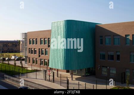 Exterior of Trinity High School, Hulme Manchester built by Willmott Dixon Stock Photo