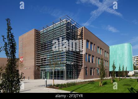 Trinity High School, Hulme Manchester, New high school in Manchester built by Willmott Dixon Stock Photo