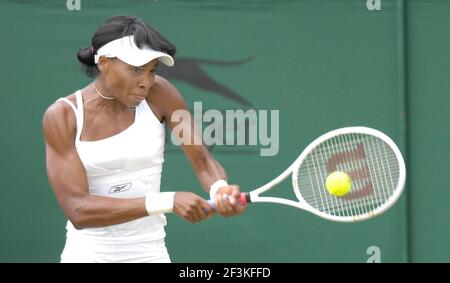 WIMBLEDON  2007 7th DAY 2/7/07. W.WILLIAMS DURING HER MATCH WITH A.MORIGAMI  PICTURE DAVID ASHDOWN Stock Photo