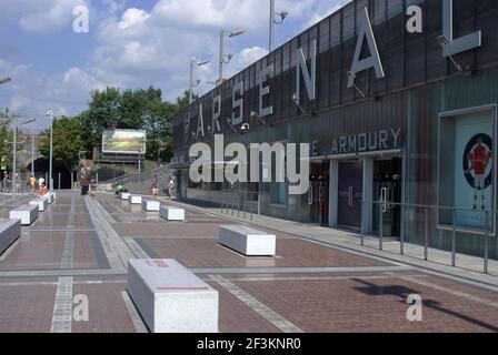 Entrance to Emirates Stadium, home of Arsenal Football Club, London, N5, England | Architect: HOK Sport | Stock Photo