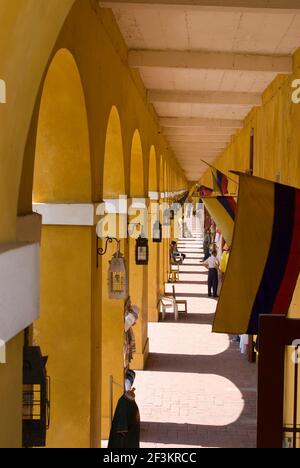 Las Bovedas, 18th century dungeons that are now shops and stalls, Cartagena (de Indias), Colombia | NONE | Stock Photo