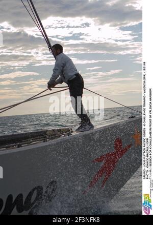 SAILING - LOUIS VUITTON PACIFIC SERIES - K CHALLENGE TRAINING - VALENCIA (SPA) - 19/01/09 PHOTO : IGNACIO BAIXAULI / DPPI TRAINING SESSION FOR K CHALLENGE IN FRONT OF VALENCIA HARBOUR Stock Photo