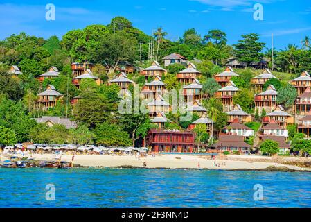 The Long Beach in paradise Bay - about 5 minutes boat ride from the Ao Ton Sai Pier - Koh Phi Phi Don Island at Krabi, Thailand - Tropical travel dest Stock Photo