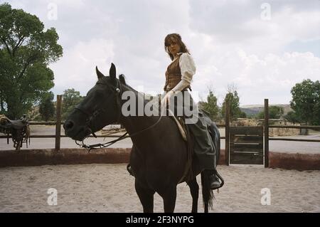 Juliette lewis 2004 hi-res stock photography and images - Alamy