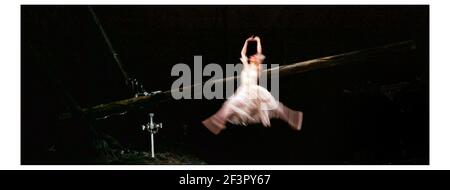 Giselle.... Ballet in two acts  by the Royal Ballet. Giselle= Miyako Yoshida, Count Albrecht = Federico Bonelli, at The Royal Opera House, Covent Gardenpic David Sandison 9/1/2004 Stock Photo