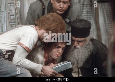 The RSC cast in action during the ATV TELEVISION NETWORK production of Trevor Nunn's musical  adaption for television, COMEDY OF ERRORS by William Shakespeare at the Royal Shakespeare Theatre, Stratford Upon Avon.   Cast included :  Judi Dench, Francesca Annis, Michael Williams,- Mike Gwilym , Roger Reed,  Nickolas Grace, Griffith Jones, Barbara Shelley, Robin Ellis.  The performance was transmitted nationally on the 18 April 1978 from the theatre. Stock Photo