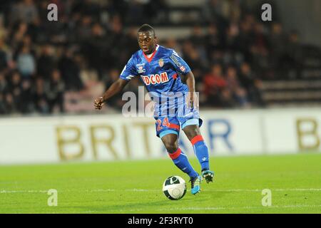 FOOTBALL - FRENCH CHAMPIONSHIP 2011/2012 - EA GUINGAMP v AS MONACO - 17/10/2011 - PHOTO PASCAL ALLEE / DPPI - NAMPALYS MENDY (ASM) Stock Photo