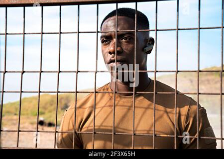 OUTSIDE THE WIRE, Damson Idris, 2021. © Netflix / Courtesy Everett