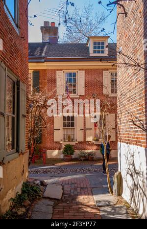 Houses on Elfreth’s Alley, a collection of early American houses, Philadelphia Pennsylvania Stock Photo