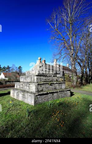 The village cross, Bainton village, Cambridgeshire, England, UK Stock Photo