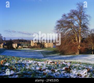 Winter landscape of Leeds Castle in the snow, Kent, England, UK Stock Photo