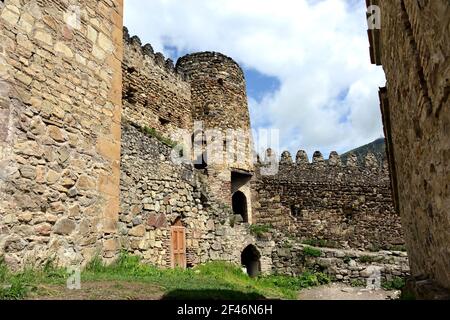 GEORGIA ANANURI Ananuri is an architectural complex, consisting of a castle with crenellated walls,and two churches: the old church of the Dormition Stock Photo