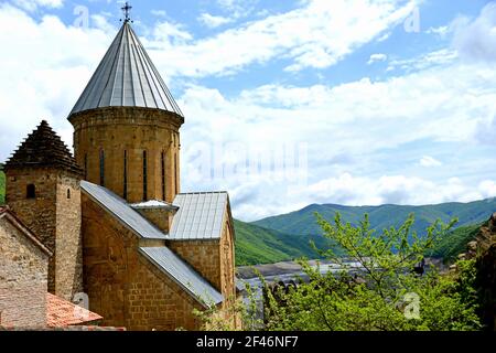 GEORGIA ANANURI Ananuri is an architectural complex, consisting of a castle with crenellated walls,and two churches: the old church of the Dormition Stock Photo