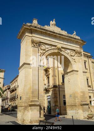 Royal Gate or Arch of Porta Reale in Noto, Sicily, Italy Stock Photo ...