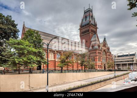 Harvard University Memorial Hall is located north of Harvard Yard in Cambridge, Mass. It includes Annenberg Hall and Sanders Theater. Stock Photo