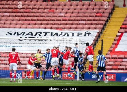 Oakwell Stadium, Barnsley, Yorkshire, UK. 20th Mar, 2021. English Football League Championship Football, Barnsley FC versus Sheffield Wednesday; Sheffield Wednesday defending an early corner kick Credit: Action Plus Sports/Alamy Live News Stock Photo