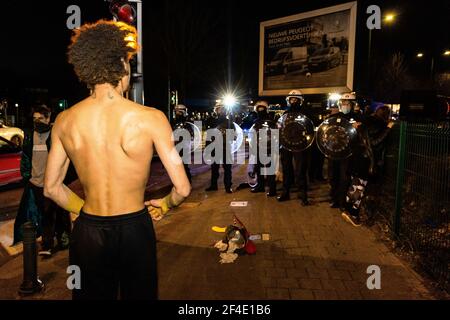 Brussels, Belgium. 20th Mar, 2021. wild carnival banned against covid measures, tensions and violence with the police in Brussels (Credit Image: © Arnaud Brian via Wire) Stock Photo