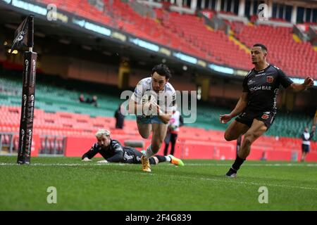 Cardiff, UK. 21st Mar, 2021. Rufus McLean of Glasgow Warriors scores a try in 1st half. Guinness Pro14 Rugby, Dragons v Glasgow Warriors at the Principality Stadium in Cardiff on Sunday 21st March 2021. pic by Andrew Orchard/Andrew Orchard sports photography/Alamy Live news Credit: Andrew Orchard sports photography/Alamy Live News Stock Photo