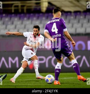 Florence, Italy. 21st Mar, 2021. Dusan Vlahovic (ACF Fiorentina) during ACF  Fiorentina vs AC Milan, Italian football Serie A match in Florence, Italy,  March 21 2021 Credit: Independent Photo Agency/Alamy Live News