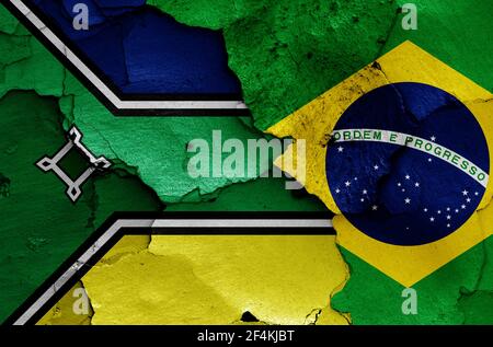 Flags of Amapa and Brazil painted on cracked wall Stock Photo - Alamy