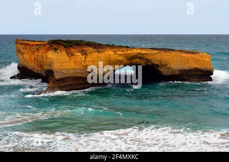 Australia, VIC, London Bridge on Great Ocean Road in Port Campbell National Park Stock Photo